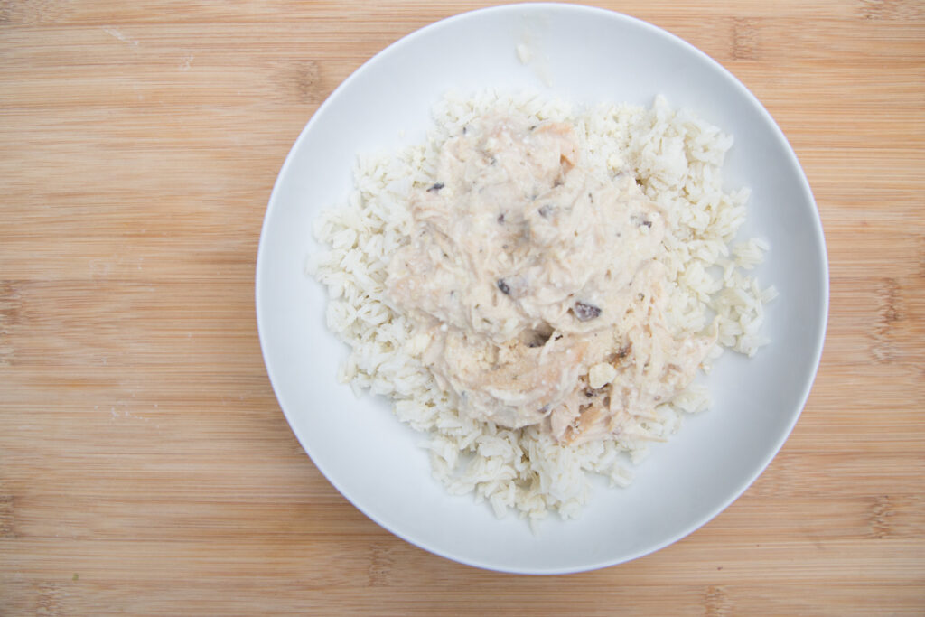 slow cooker cream cheese chicken