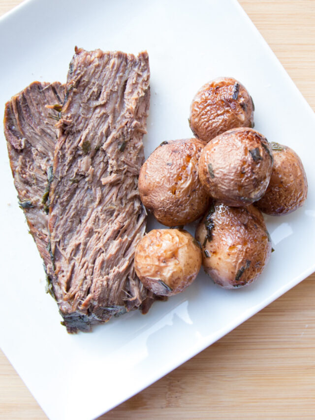RECIPE: Slow Cooker 3 + 3 packets of beef roast