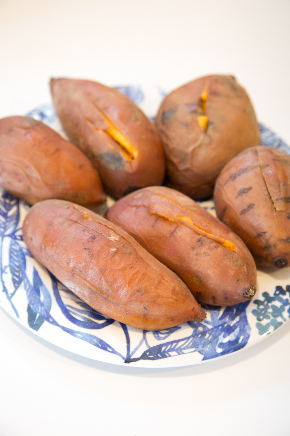 How to Bake Sweet Potatoes