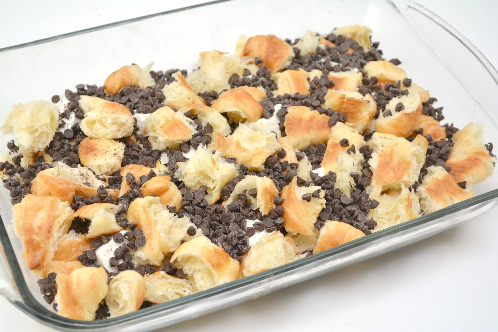 Dessert for breakfast?!?! Umm yes please!!! You'll fall in love with this Chocolate Croissant Bake on 5 Dollar Dinners!