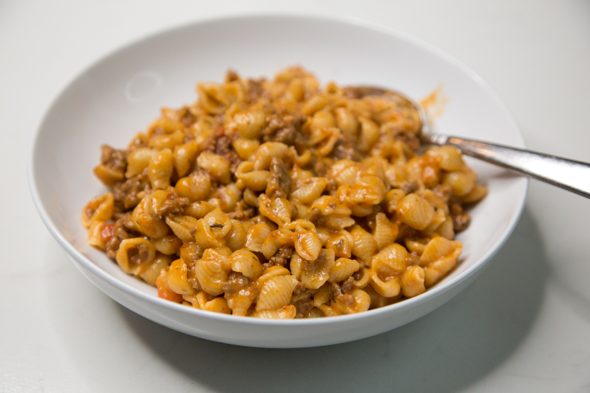 instant pot cheesy goulash