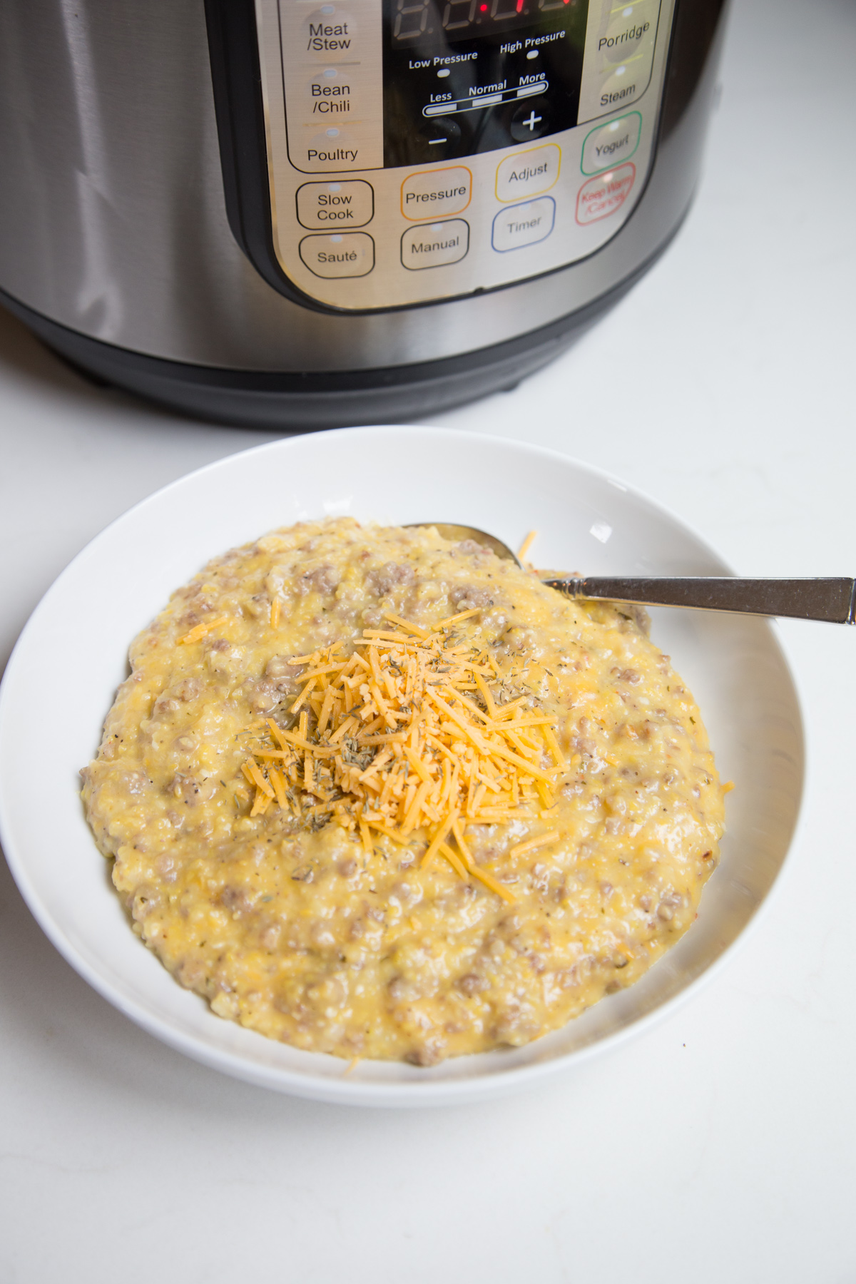 instant pot cheesy sausage grits