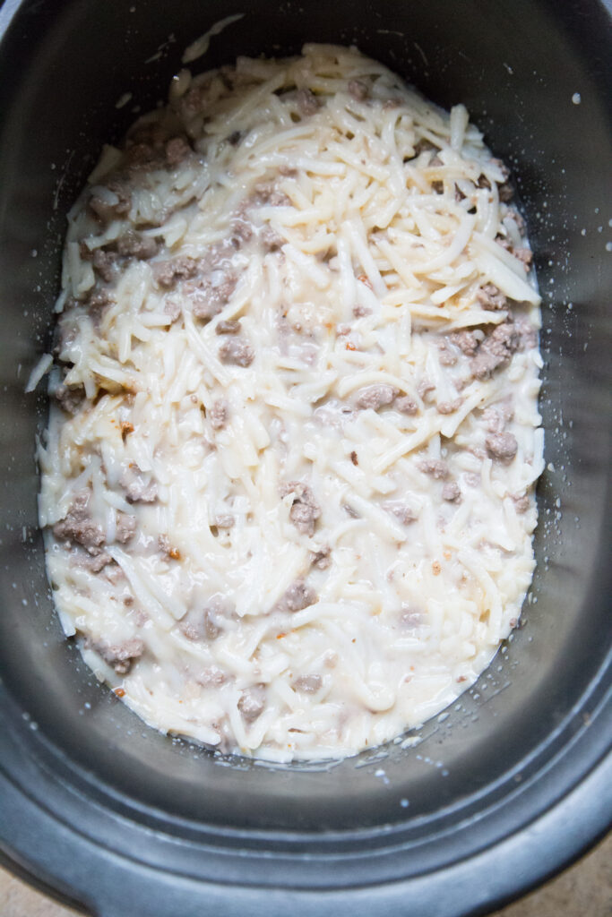 Slow Cooker Hashbrown Beef Bake