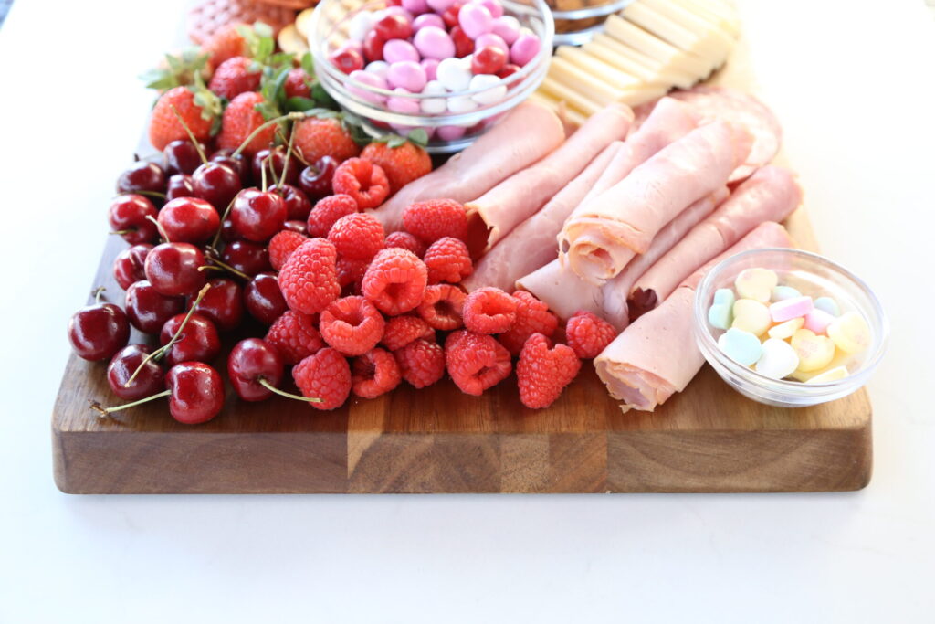 valentine's day charcuterie board