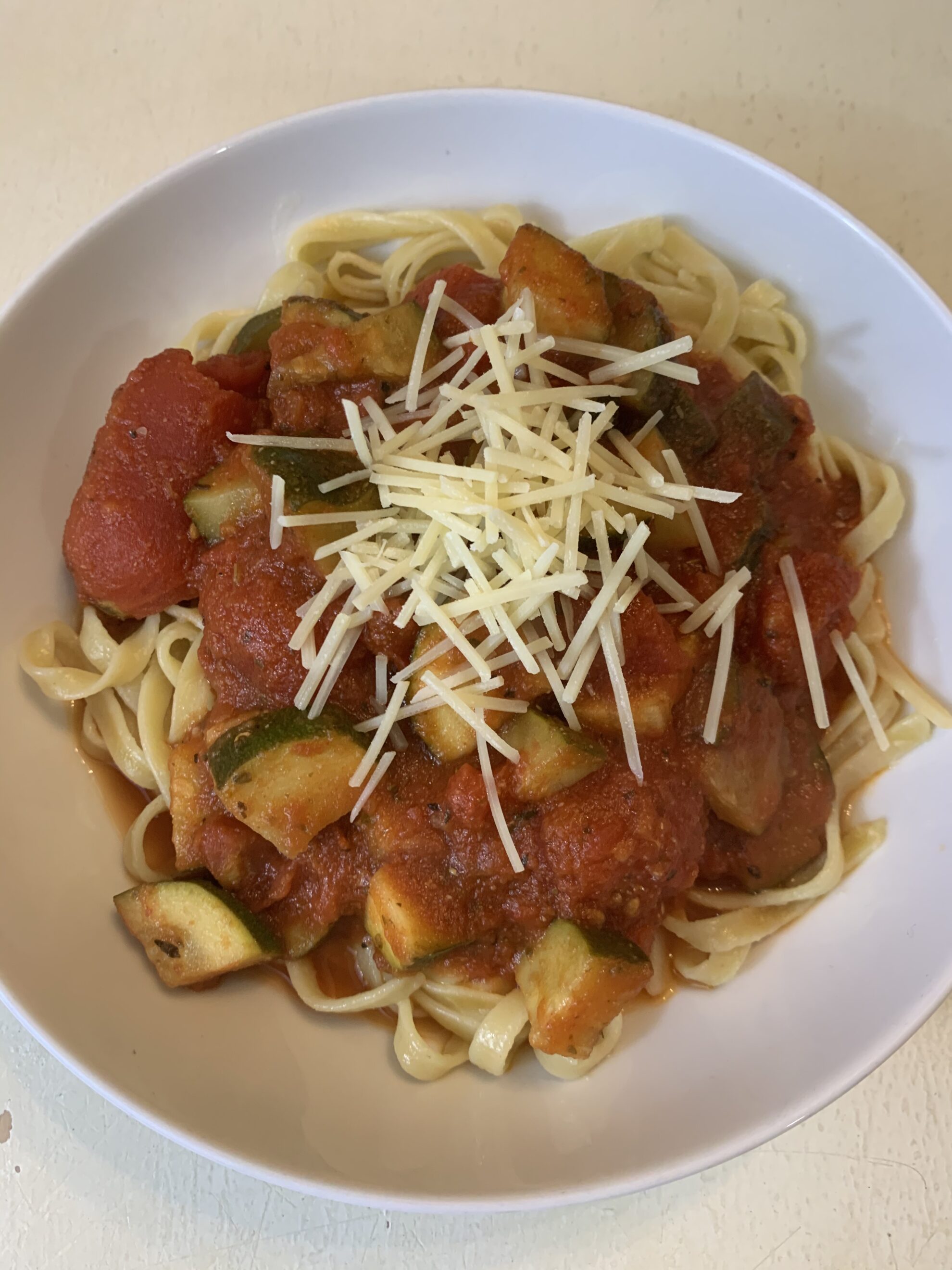 pasta with zucchini tomato sauce