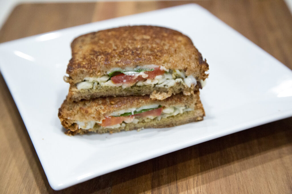 caprese grilled cheese sandwiches