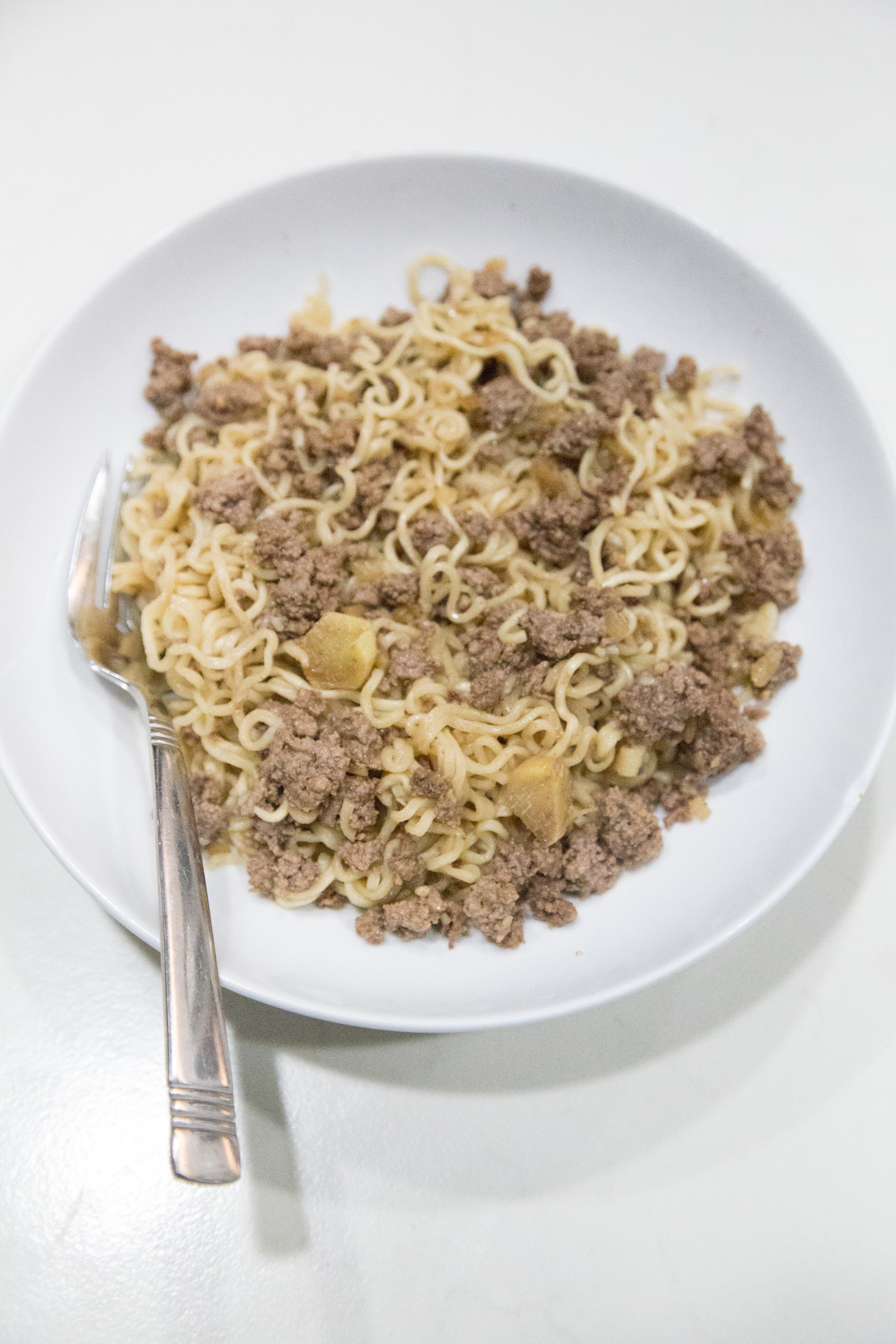 Isbjørn Fra Konsultere Ground Beef & Ramen Stir-fry - $5 Dinners | Budget Recipes, Meal Plans,  Freezer Meals