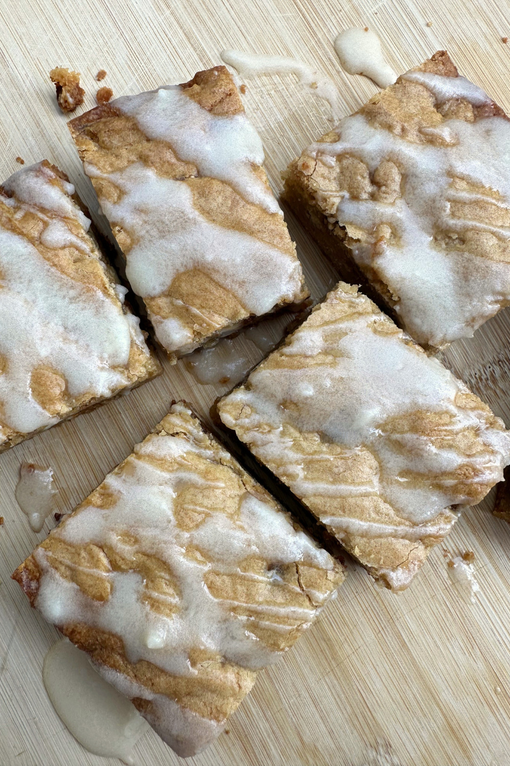 Cinnamon Roll Blondies 5 Dinners